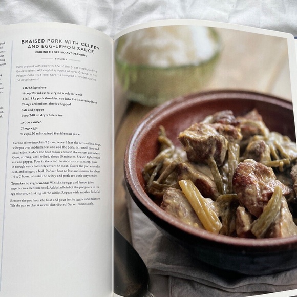 The Country Cooking of Greece Diane Kochilas Hardcover Dustjacket 384 pgs 2012 - Picture 7 of 11